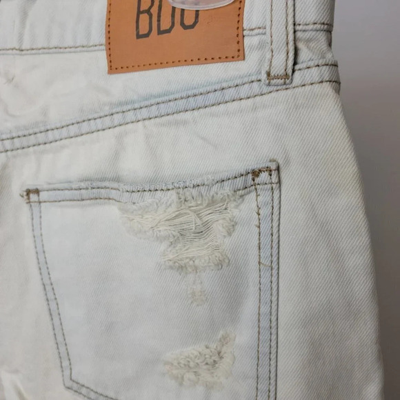 Urban Outfitters BDG Dropped Rise Shorts Jean Distressed  Size 27 NWT - Picture 5 of 8